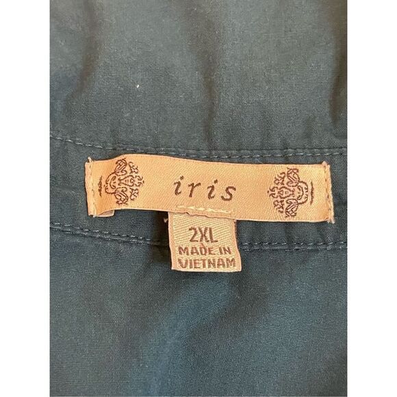 Iris women’s embroidered 2XL green blouse - Picture 6 of 7